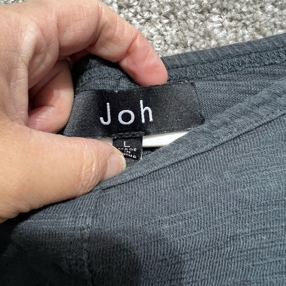 Joh Woman’s Grey Dolman Sleeve Top Blouse Size Large - Picture 3 of 9